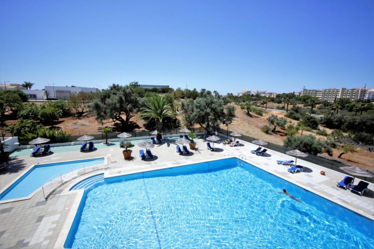 Sea View Apartment - 3 Swimming Pool & Fitness Albufeira Exteriör bild