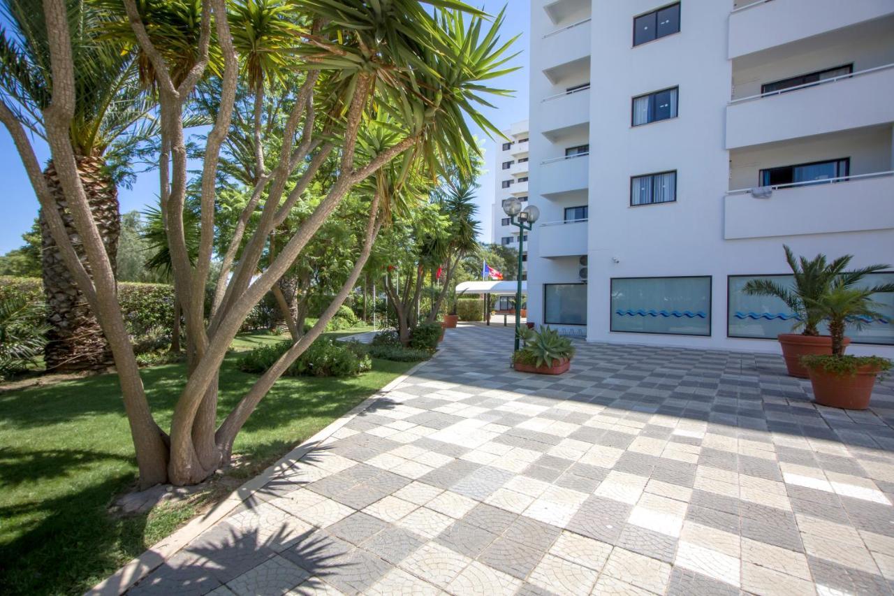 Sea View Apartment - 3 Swimming Pool & Fitness Albufeira Exteriör bild