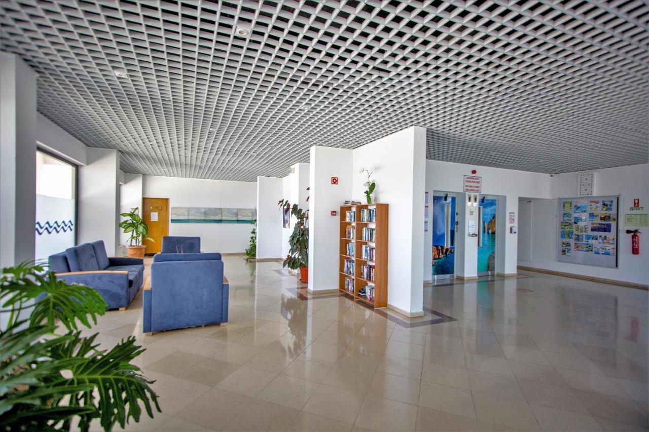 Sea View Apartment - 3 Swimming Pool & Fitness Albufeira Exteriör bild