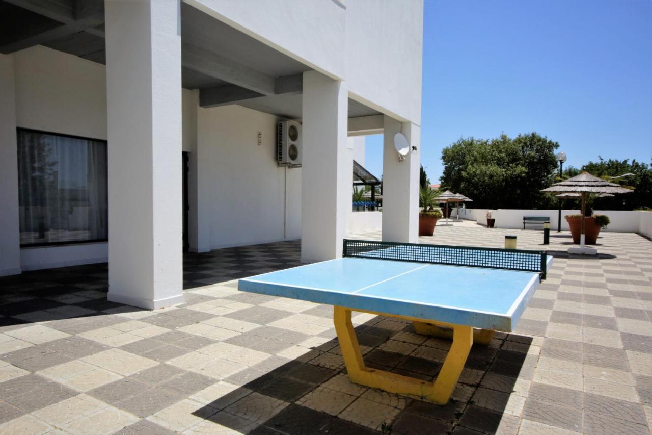 Sea View Apartment - 3 Swimming Pool & Fitness Albufeira Exteriör bild